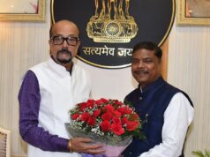 राज्यपाल श्री डेका से वन मंत्री श्री केदार कश्यप ने की सौजन्य भेंट